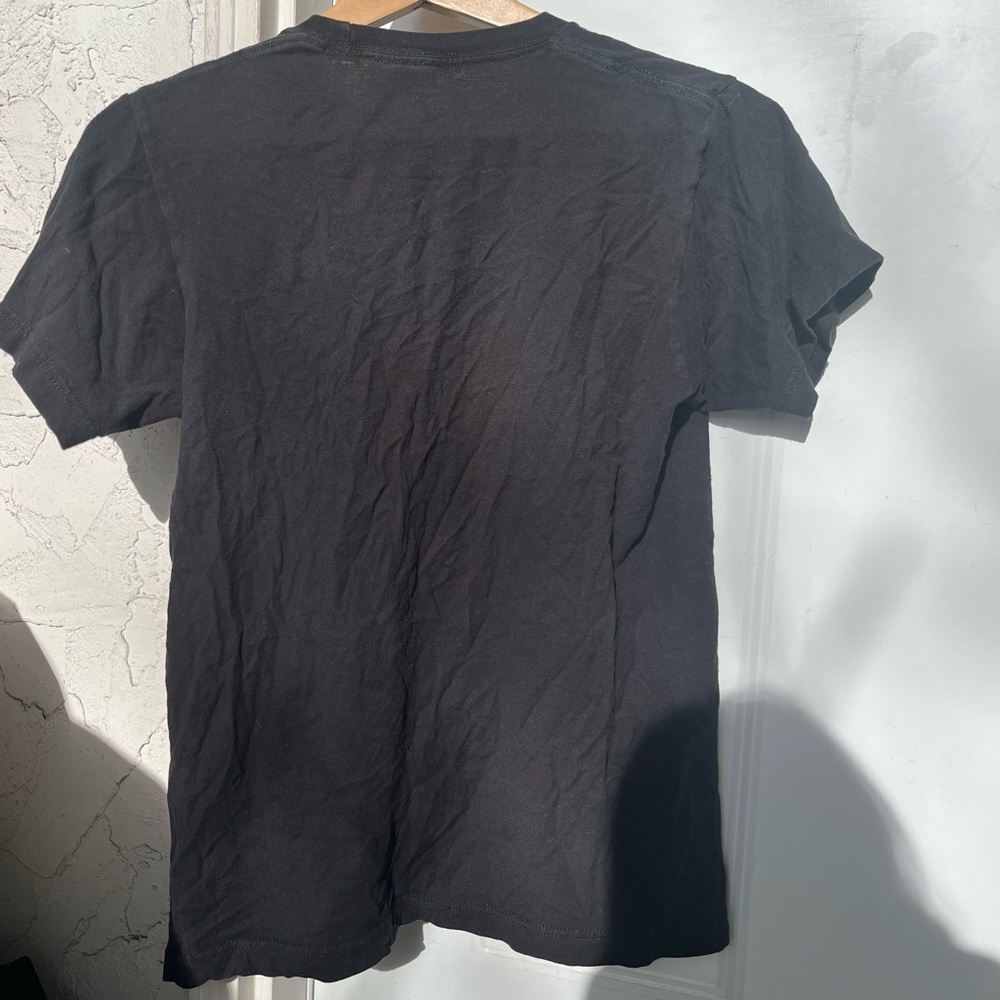 Stranger Things Hot Topic Names T-Shirt! - Picture 4 of 4
